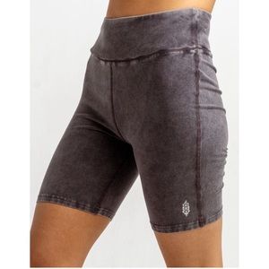 FREE PEOPLE MOVEMENT HOT SHOT BIKE SHORTS SZ S